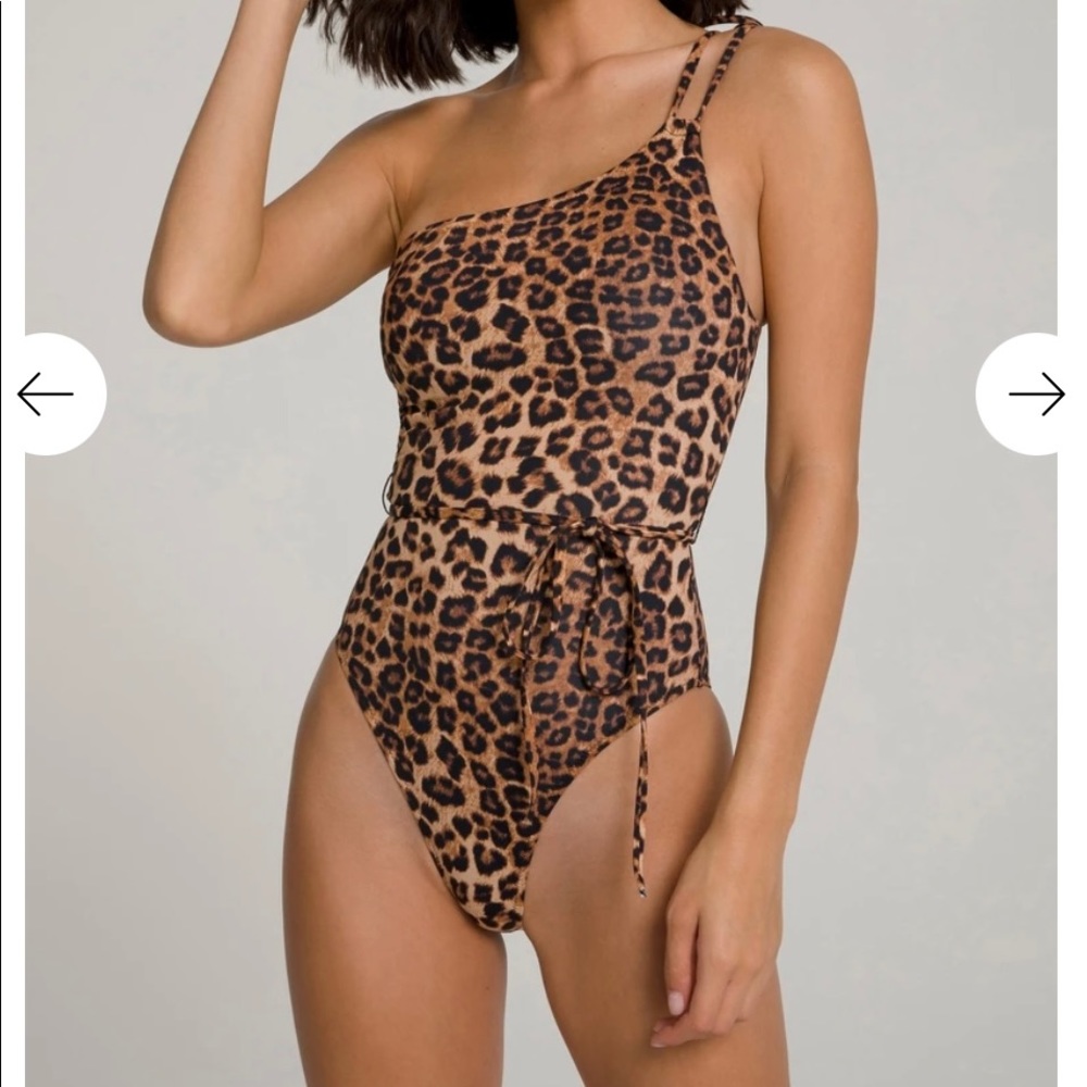 Brand new Good American one piece.
